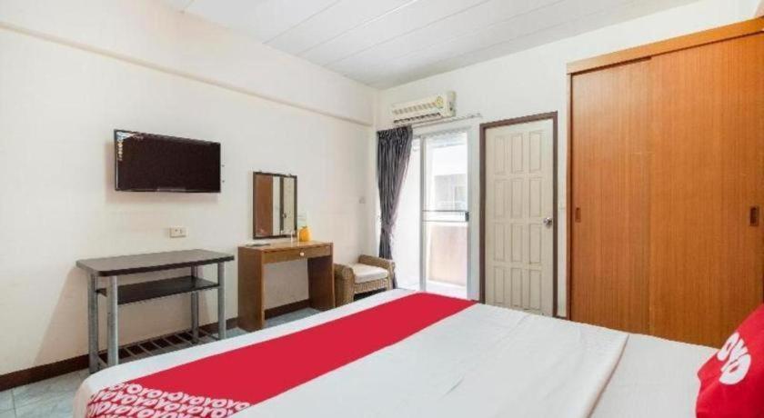 Oyo 519 B Min Airport Hotel Bangkok Eksteriør billede