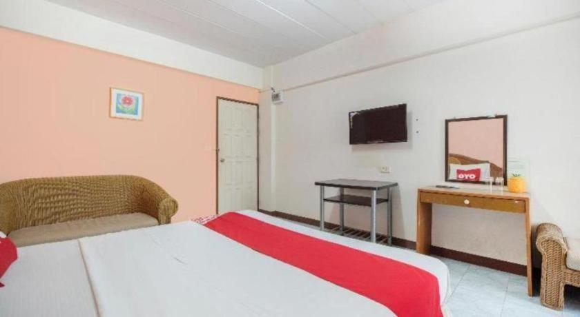 Oyo 519 B Min Airport Hotel Bangkok Eksteriør billede